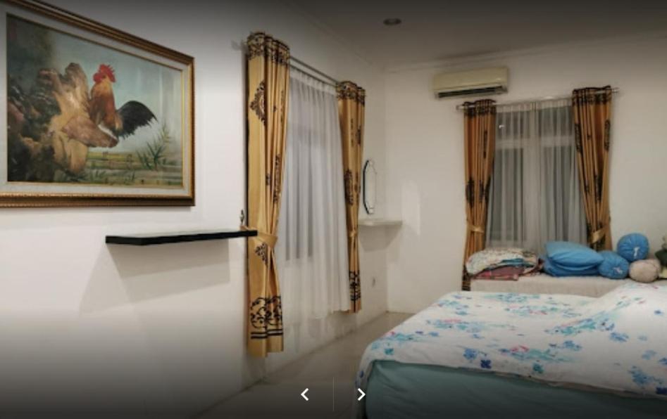 Villa Chacha At Macarena, Megamendung Exterior photo
